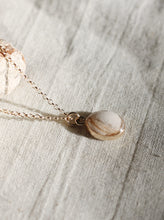 Load image into Gallery viewer, Classic Style Gold Breast Milk Necklace