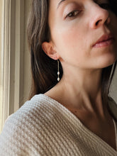 Load image into Gallery viewer, Double Oval Pearl Dangles