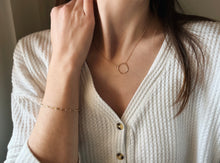 Load image into Gallery viewer, Round Ring Necklace