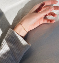 Load image into Gallery viewer, Paperclip Chain Bracelet