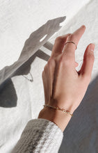 Load image into Gallery viewer, Paperclip Chain Bracelet