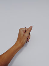 Load image into Gallery viewer, Concave Ring