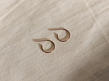 Load image into Gallery viewer, Everyday 1/2&quot; Hoops (Medium)
