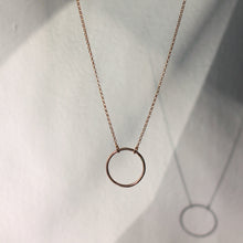 Load image into Gallery viewer, Round Ring Necklace
