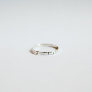 Silver Notched Ring
